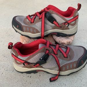 Ahnu women’s hiking shoes size 7